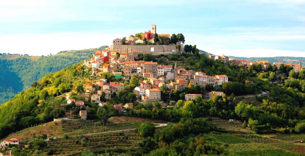 The hilltop village of Motovun